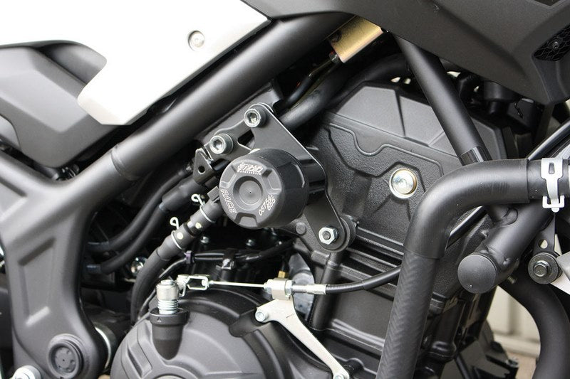 GSGモトテクニック クラッシュパッドセット Yamaha MT-03 (2016-2019) mounting on carrier plate | 40602-Y52-DS