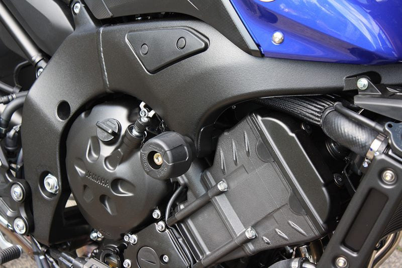 GSGモトテクニック クラッシュパッドセット アダプター アルミ ブラックアノダイズド Yamaha FZ8 / Fazer 8 (2010 -) | 49490-Y32-DS-SH
