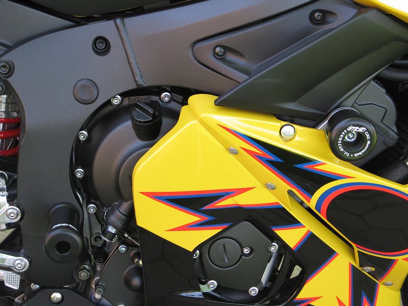 GSGモトテクニック クラッシュパッドセット Yamaha YZF 600 R6 / R6 S (2003 -) | 49750-Y24
