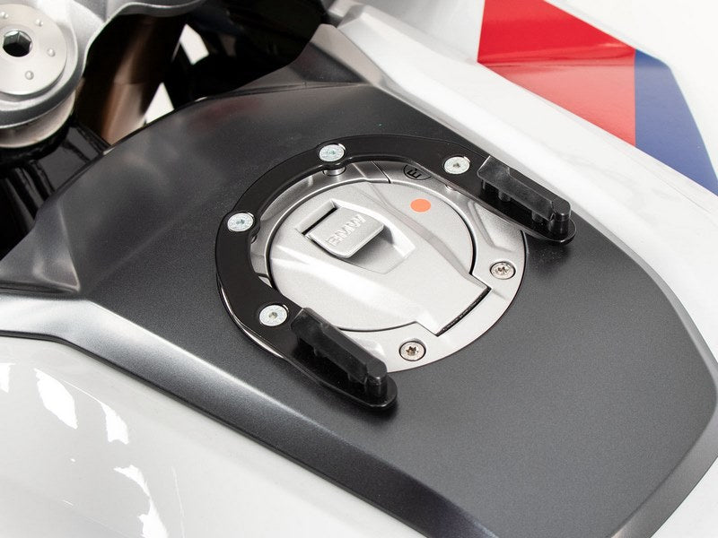 Hepco & Becker タンクリングベーシックファステナー付きタンクバッグ用 BMW F 900 GS (2024-) | 5166534 00 01