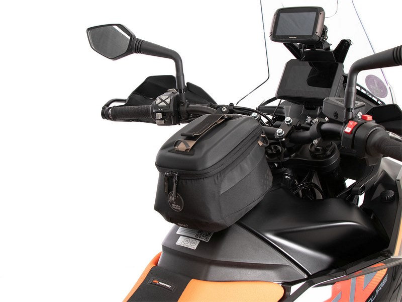 Hepco & Becker タンクリングベーシックファステナー付きタンクバッグ用 KTM 790 Adventure (2024-) | 5167660 00 01