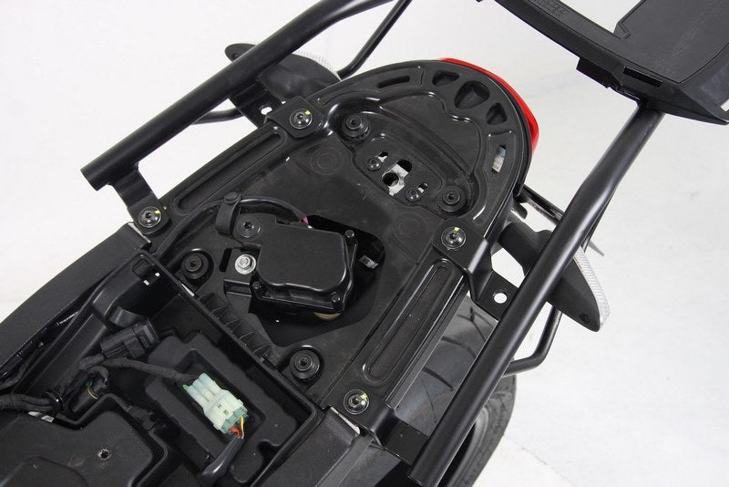 Hepco & Becker Alurack topcasecarrier-black for Ducati Monster 1100 evo | 6507502 01 01