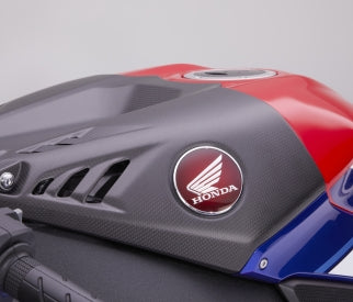 Honda / ホンダ純正アクセサリー カーボン エアーボックス カバー | 08F74-MKR-D10