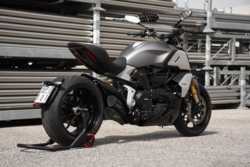 HP Corse / エイチピーコルセ Hydroform Short Black Exhaust | XDUHY20P04C-AAB