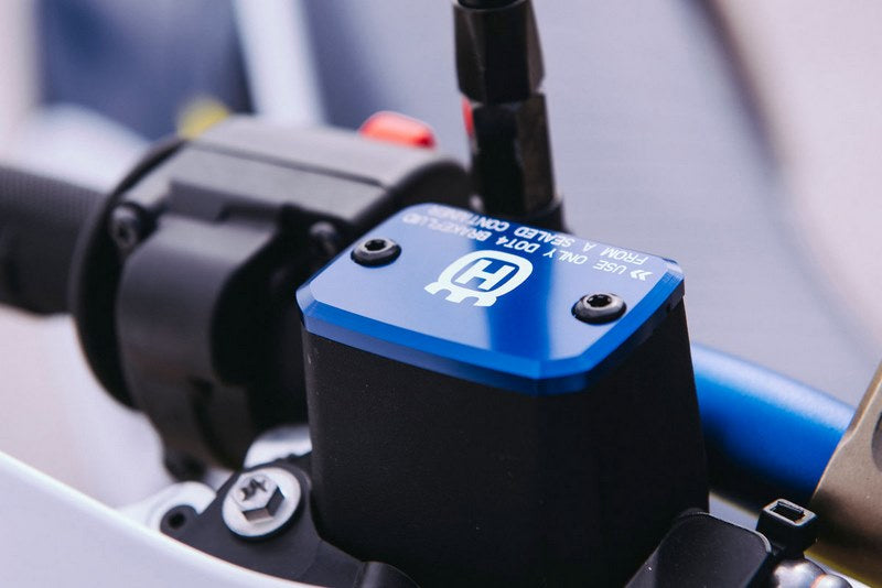 Husqvarna / ハスクバーナ Brake fluid reservoir cover | 27013903000