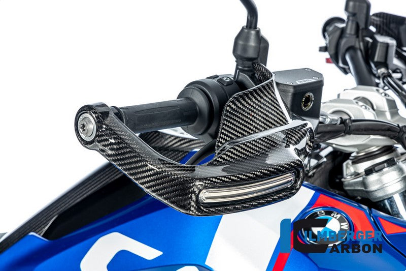 ILMBERGER / イルムバーガーカーボン ブリンカー用ハンドプロテクター ハイ 右 グロッシー BMW R 1300 GS 2023- | CG.HPR.005.R23GS