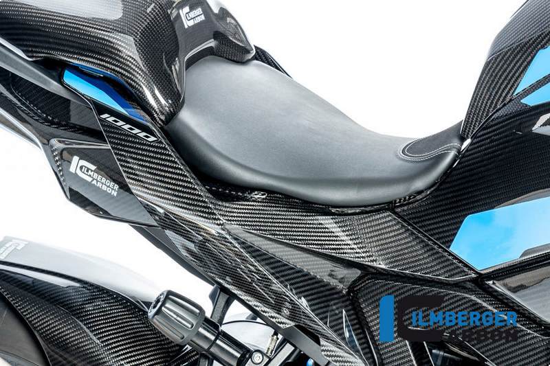 シートサイドパネル右