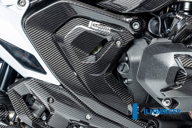 ILMBERGER / イルムバーガーカーボン TRIANGULAR フレームカバー 右 グロッシー BMW R 1300 GS 2023- | CG.RDR.021.R23GS