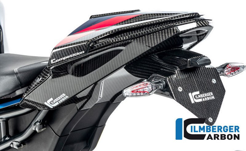 リアアンダートレイ