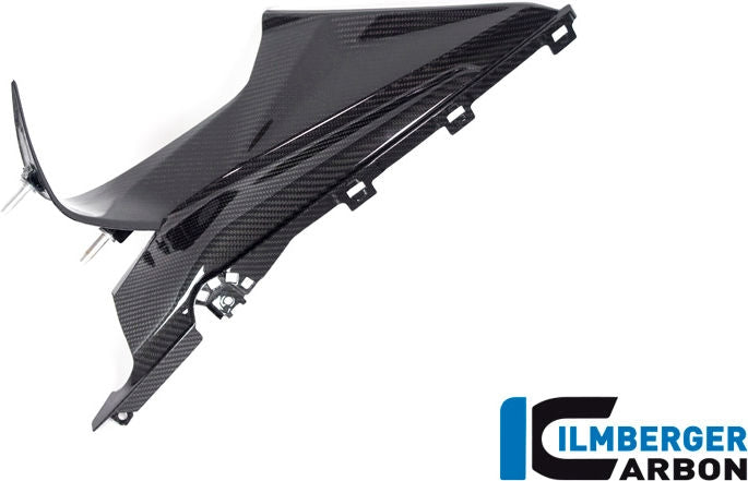 左側バッジホルダー