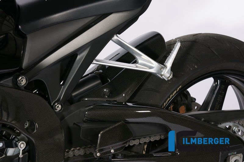 ILMBERGER / イルムバーガーカーボンパーツ リアフェンダー | KHO.002.CBR19.K