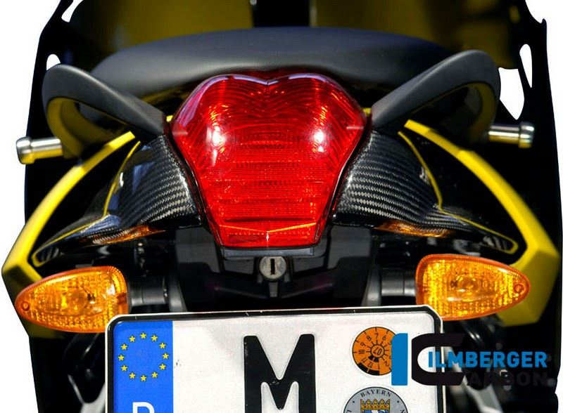ILMBERGER / イルムバーガーカーボンパーツ リアライト・カバー (グリップ用穴あり) K1200S / K1300S | RHO.008.K120S.K