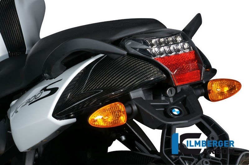 ILMBERGER / イルムバーガーカーボンパーツ リアライト・カバー (グリップ用穴あり) K1200S / K1300S | RHO.008.K120S.K