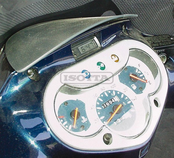 Isotta / イソッタ ダッシュボードカバー SH 125 2001>2004 | cc01