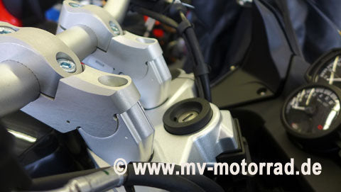 MV Motorrad / エムブイ モトラッド The Tube Style Superbike Handlebar Adapter for BMW F800GT incl. brake line adapter - 90028F