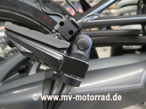 MV Motorrad / エムブイ モトラッド Lowered Passenger Footrest 60 mm for BMW RnineT and Scrambler and Urban - 908651-60