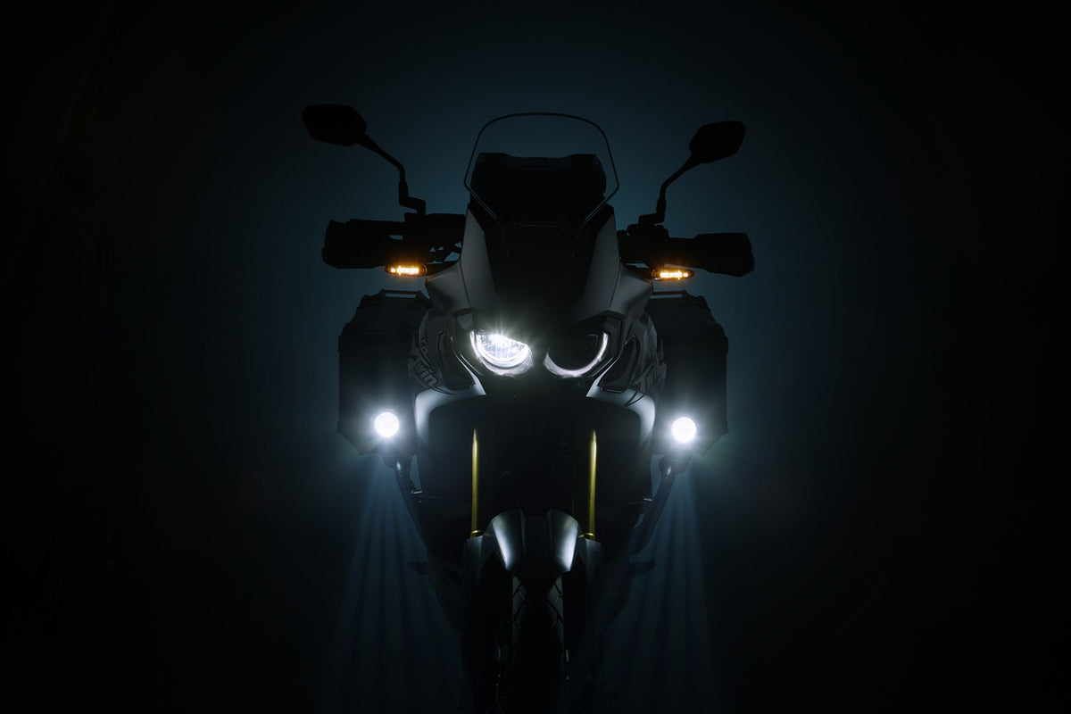 SW-MOTECH / SWモテック EVO Fernscheinwerfer-Kit Schwarz. Triumph Tiger 800 Modelle (10-). | NSW.11.004.61101/B
