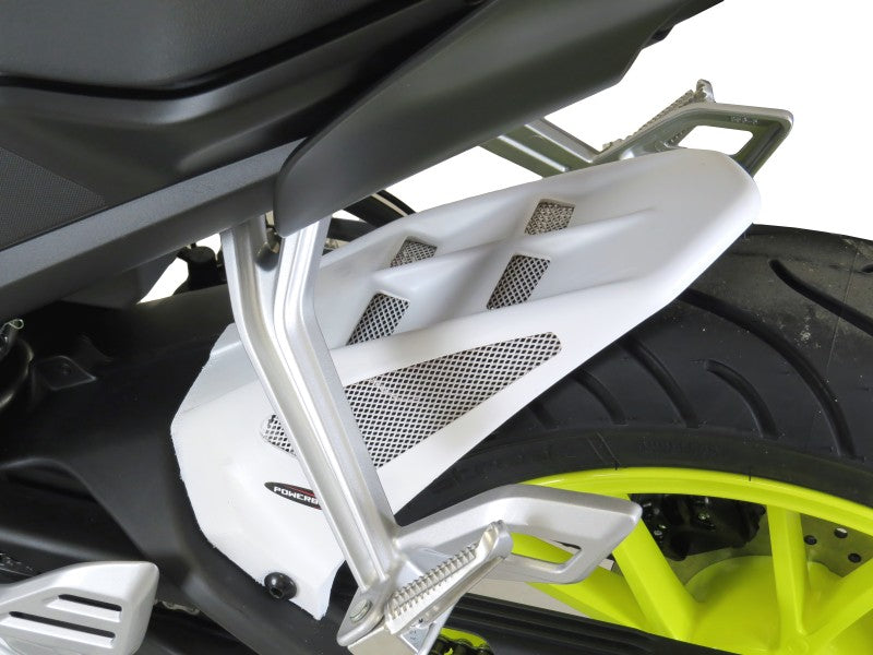 Powerbronze / パワーブロンズ ハガー YAMAHA YZF-R125 19-20/MT-125 20 カーボンルック-シルバーメッシュ | 301-Y109-680