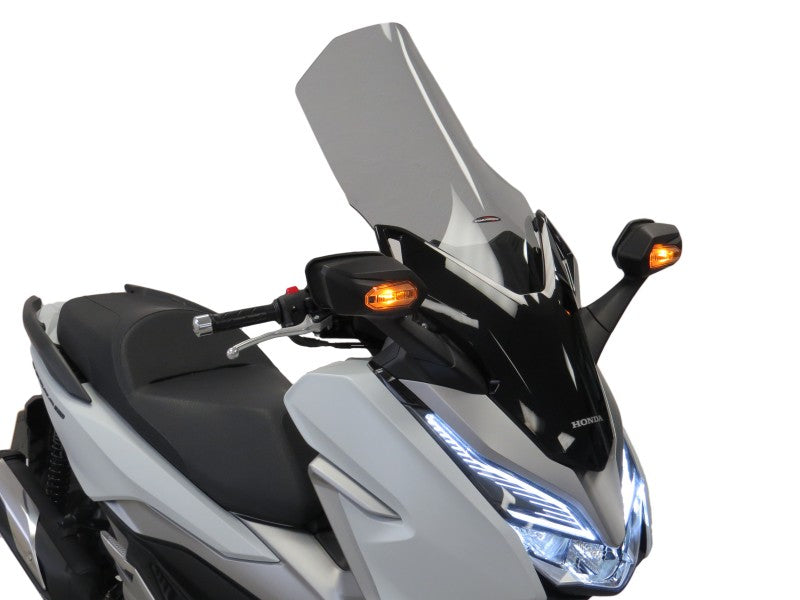 Powerbronze / パワーブロンズ スクータースクリーン HONDA FORZA 125 18-20/FORZA 300 18-20 (高さ: 575 MM) ライトティント | 420-H173-001