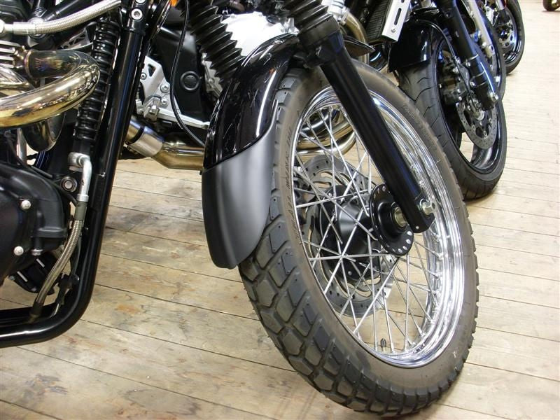 Pyramid Plastics / ピラミッドプラスチック Triumph Thruxton 900 エクステンダーフェンダー マットブラック 2004>2016 | 056150