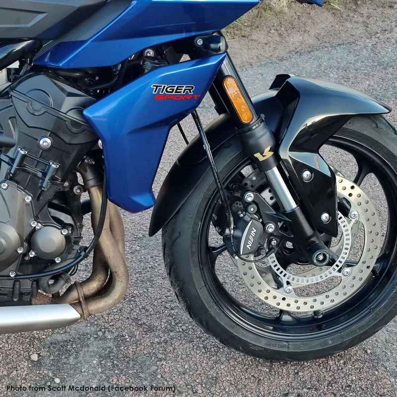 Pyramid Extenda Fenda | Matte Black | Triumph Tiger Sport 660 2022> | 056563