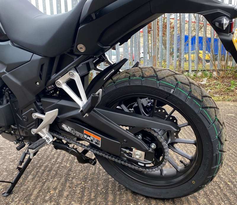 Pyramid / ピラミッド ハガー マットブラック | Honda CB 500 F 2022- | 071920M