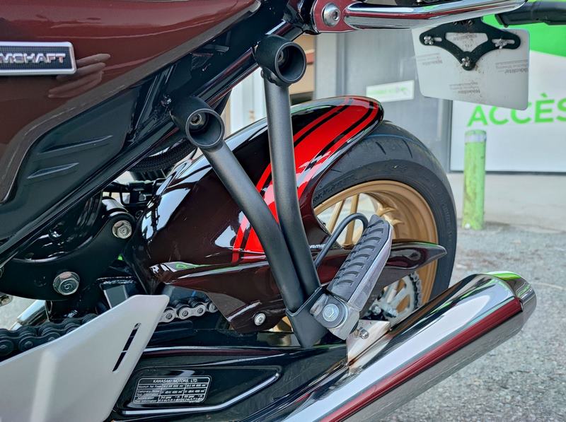 Pyramid / ピラミッド ハガー キャンディダイヤモンドブラウン | Kawasaki Z 650 RS 2021- | 073930E