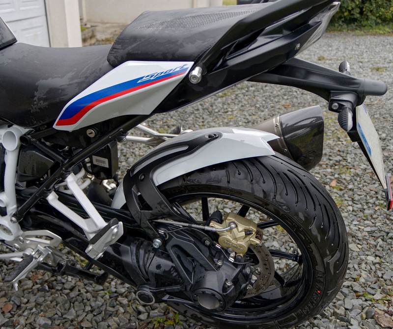 Pyramid / ピラミッド ハガー ライトホワイト | BMW R 1250 R 2019- | 074267F
