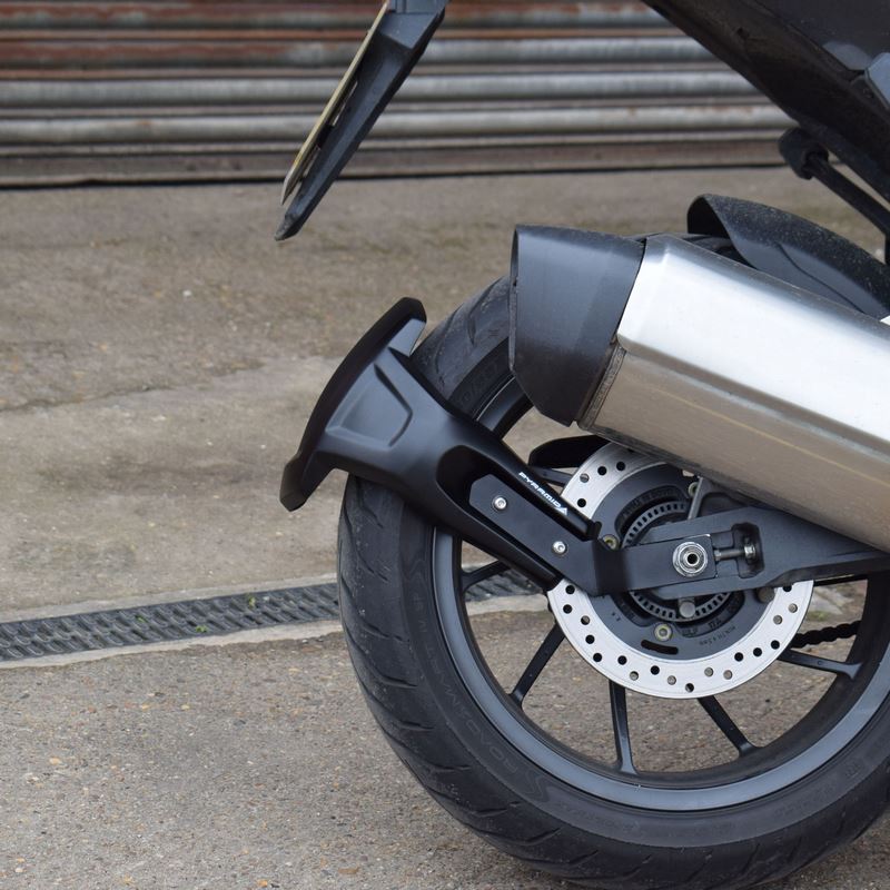 Pyramid / ピラミッド スプレーガード マットブラック | Honda NT 1100 2022- | 085190M