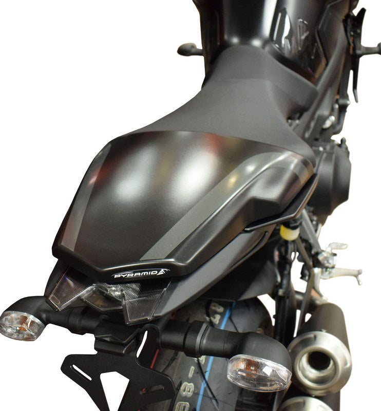 Pyramid / ピラミッド シートカウル 未塗装 | Yamaha MT-09 2017>2020 | 12412U