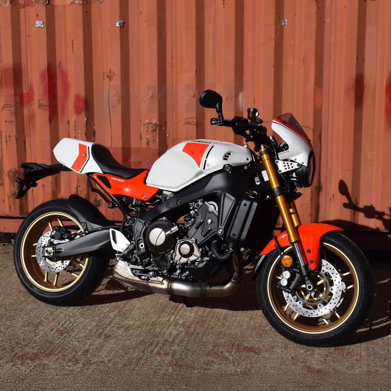 Pyramid / ピラミッド シートカウル レジェンドレッド | Yamaha XSR900 2024- | 12425W