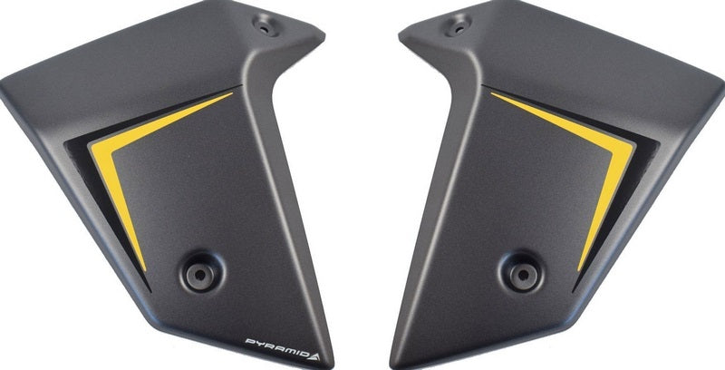 Pyramid / ピラミッド ラジエーター・チーク マットイリジウム グレーメタリック | Honda CB 750 Hornet (ホーネット) 2022>2024 | 21055D