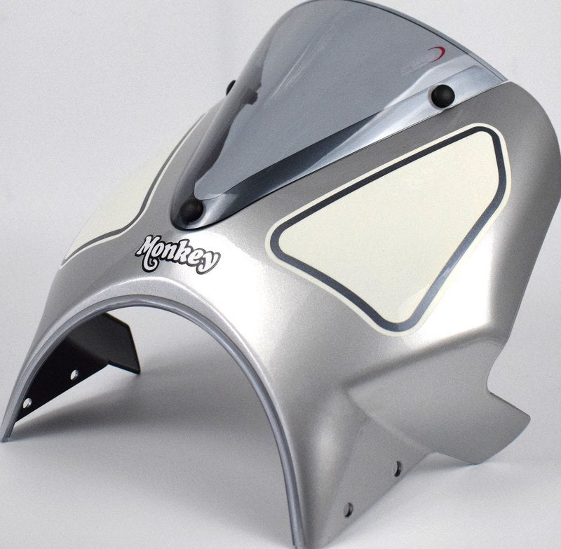 Pyramid / ピラミッド フライスクリーン シルバー/ホワイト | Honda Monkey 125 2022- | 21250Z