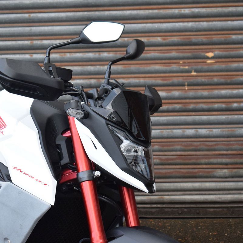 Pyramid / ピラミッド フライスクリーン グラファイトブラック | Honda CB750 Hornet (ホーネット) 2022>2024 | 21995E