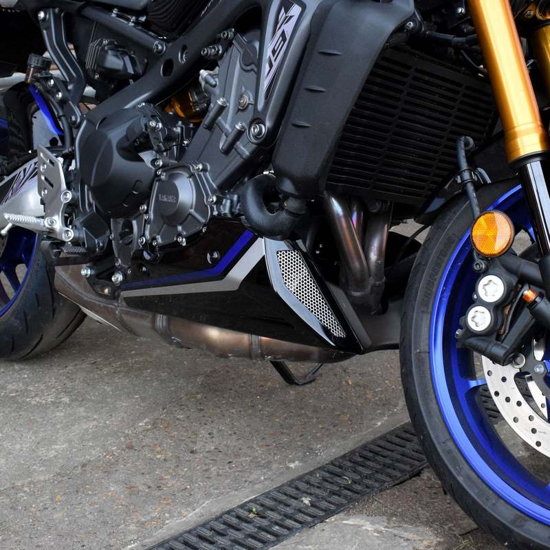 Pyramid Belly Pan | SP Colours | Yamaha MT-09 SP 2021> | 22135G
