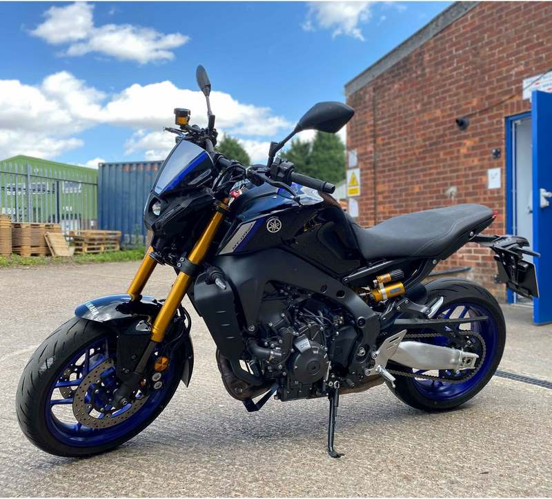 Pyramid Fly Screen | SP Colours | Yamaha MT-09 2021> | 22160G