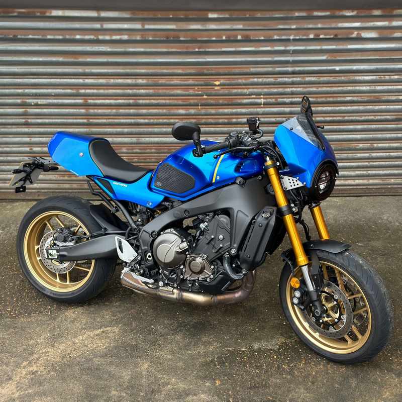 Pyramid / ピラミッド フライスクリーン レジェンドブルー | Yamaha XSR 900 2022- | 22286DZ