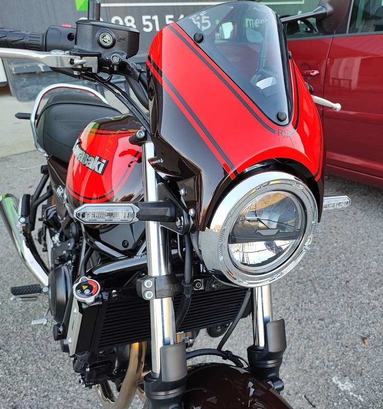 Pyramid / ピラミッド フライスクリーン 未塗装 | Kawasaki Z 650 RS 2022- | 23500U