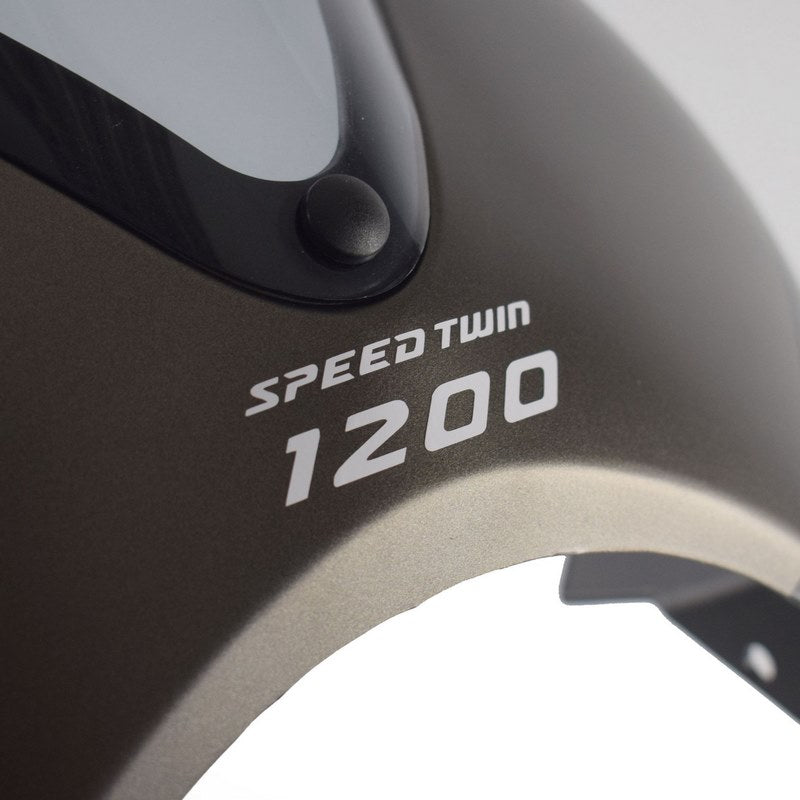 Pyramid / ピラミッド フライスクリーン マット・アイアンストーン & Matte ストームグレー | Triumph Speed Twin(スピードツイン) 1200 2024- | 26000K