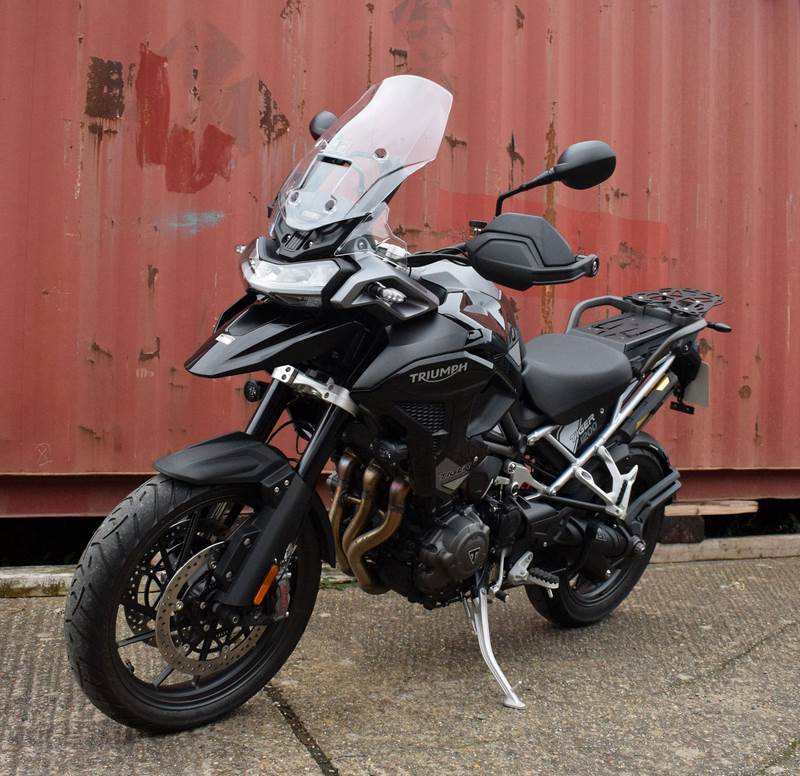 Pyramid / ピラミッド ハンドガードエクステンション マットブラック | Triumph タイガー 1200 GT 2022- | 30690M