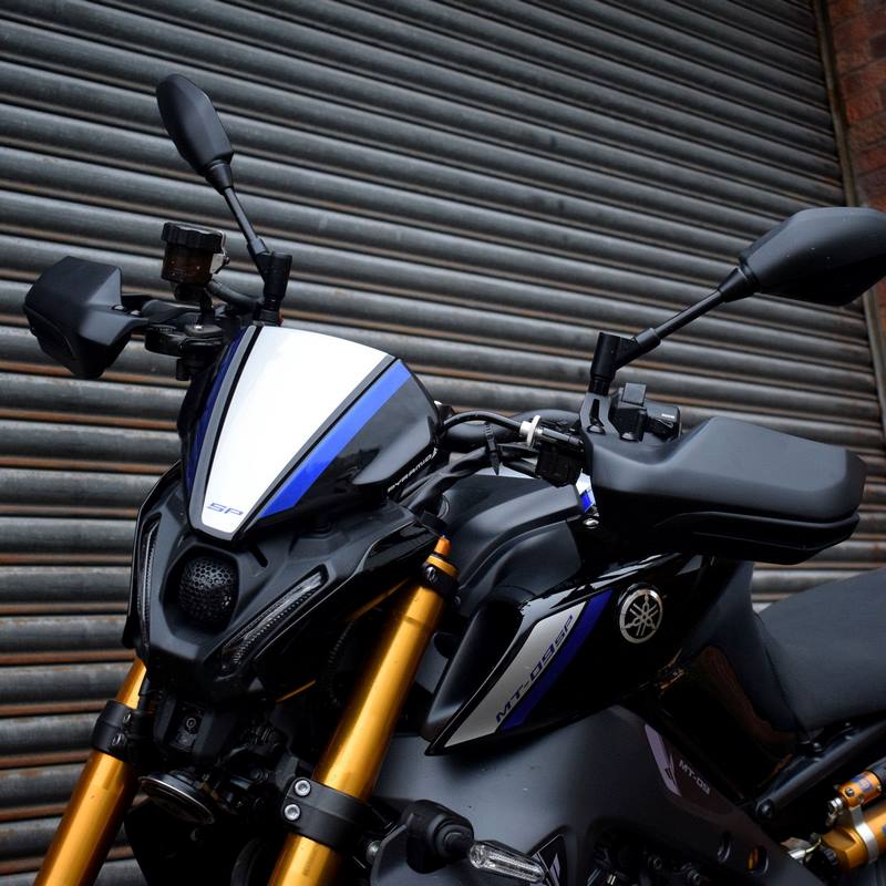 Pyramid Headlight Guard | Matte Black | Yamaha MT-09 2021> | 32271M