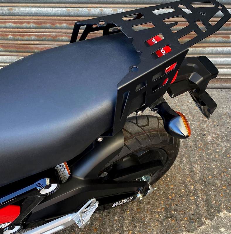 Pyramid / ピラミッド シートラック マットブラック | Honda MSX 125 2021- | 35105M