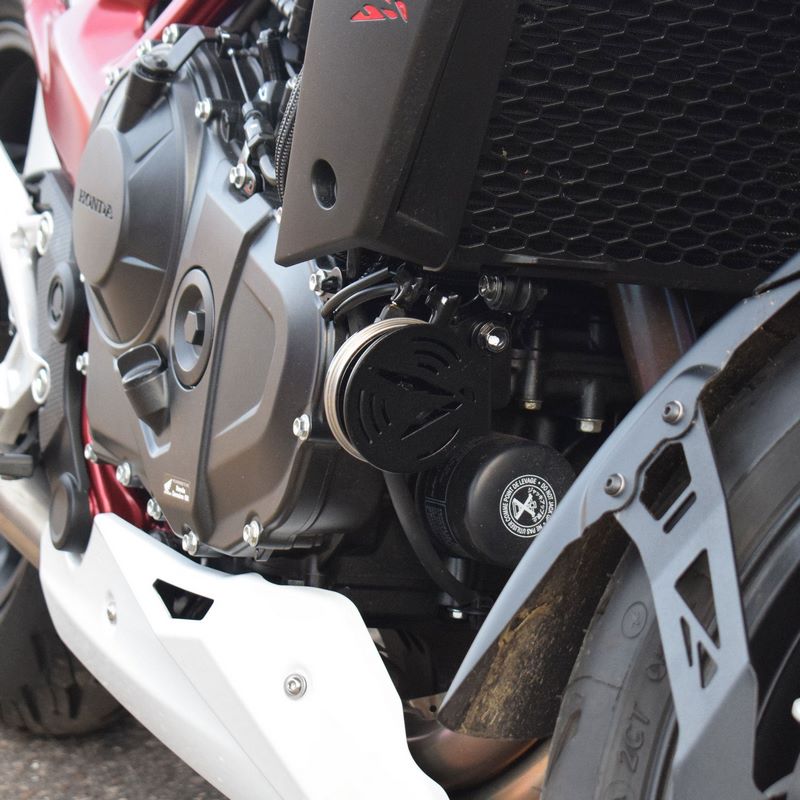 Pyramid / ピラミッド ホーンカバー ブラック | Honda CB750 Hornet (ホーネット) 2022> Current | 35161M