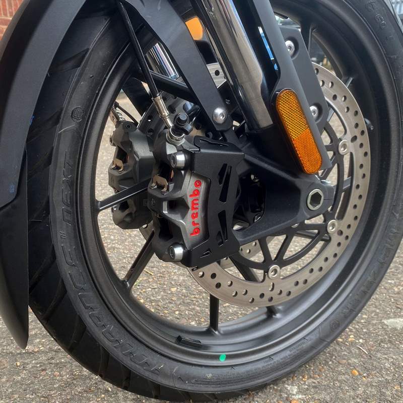 Pyramid / ピラミッド ブレーキキャリパーガード マットブラック | Ducati ムルティストラーダ V4 2021- | 36770M