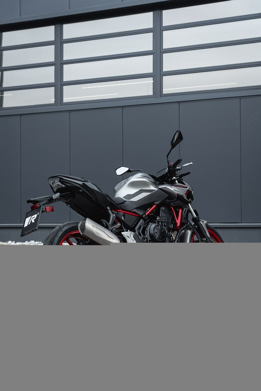 スリップオンNXTスポーツマフラー、ステンレスブラック、触媒付き接続管