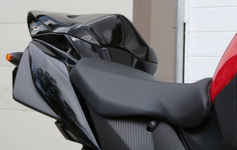 S2-Concept / S2コンセプト シートカウル GSR750 ホワイト | S755