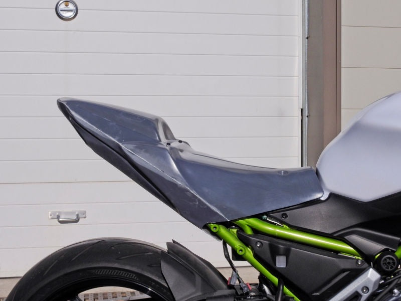 S2-Concept / S2コンセプト サドル ネイキッド レーシング Z650 | K716