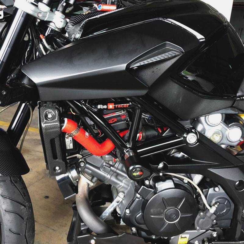 Samco Sport / サムコスポーツ シリコンラジエータークーラントホースキット Aprilia 750 Shiver 2007 - 2017 7 ピース | APR-13