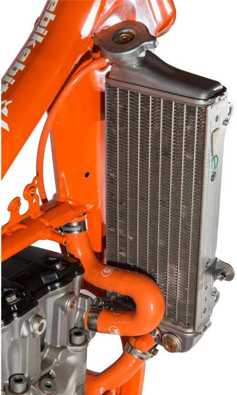 サムコスポーツ / Samco Sport KTM 400 EXC-F 2008 - 2011 3 ピース サーモスタットバイパス シリコンラジエーター クーラントホースキット | KTM-23-OR