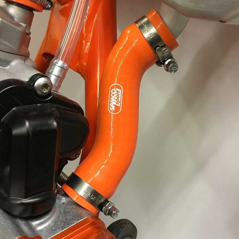 サムコスポーツ / Samco Sport Gas Gas MC 85 2021 2 ピース シリコンラジエーター クーラントホースキット | KTM-97-OR